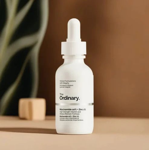 BRELZA Niacinamide 10% and Zinc 1% Serum bottle for daily facial skincare routine