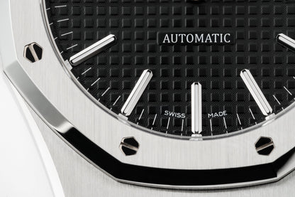 Audemars Piguet Royal Oak Selfwinding 41mm automatic watch with stainless steel case and integrated bracelet